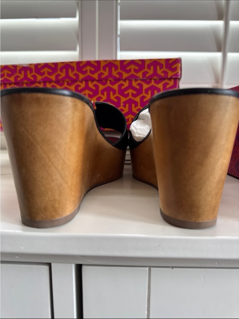 Tory Burch Black Leather Slide Wedges with Wood-Effect Platform - Picture 3 of 5